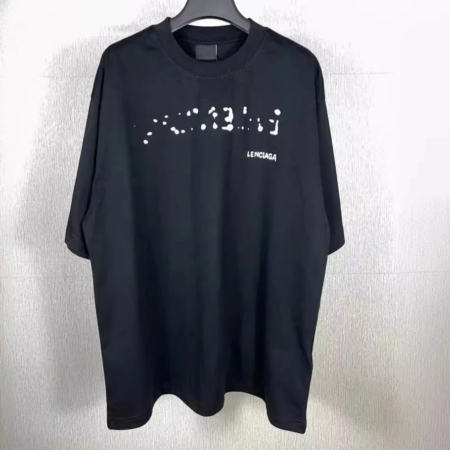 Balenciaga   T-shirt