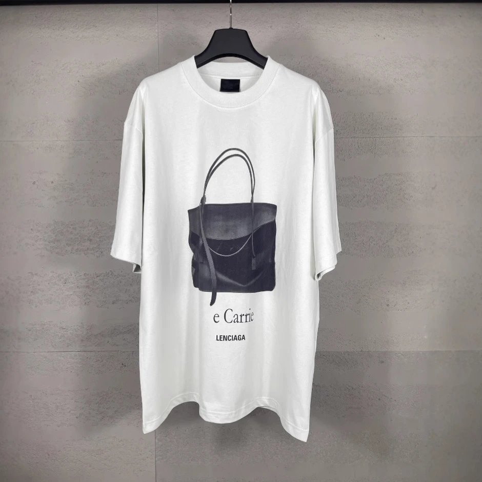 Balenciaga graphic-print T-shi