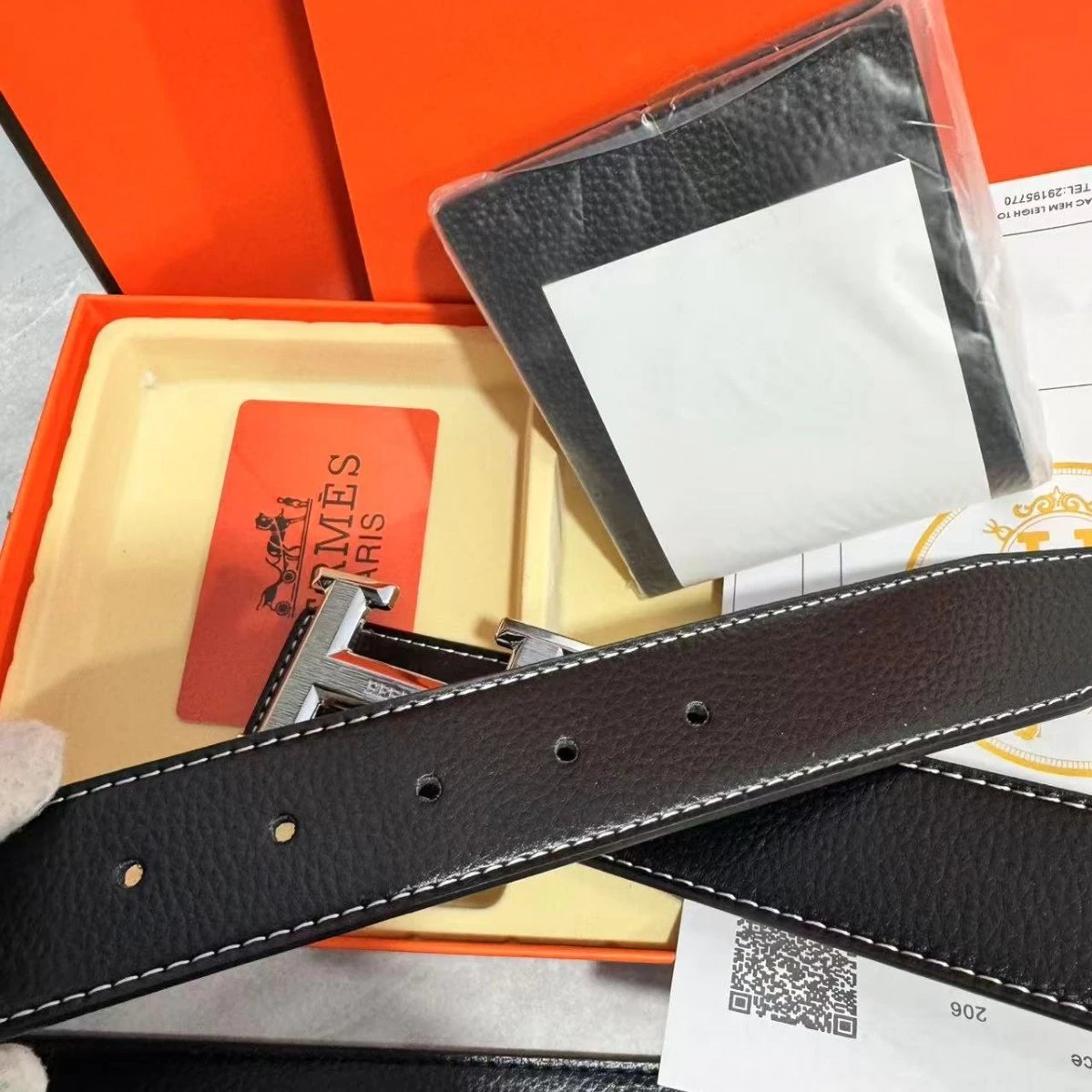 H Belt and Wallet Gift Box Set