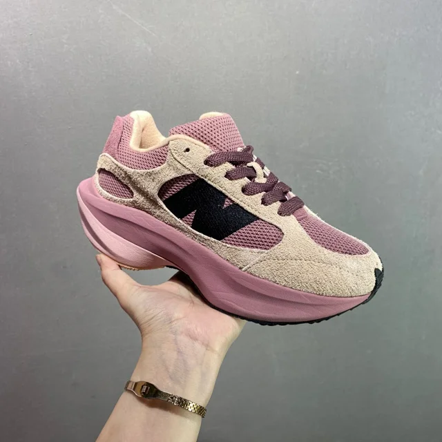 New Balance WRPD Runner and 992 product detail image 2
