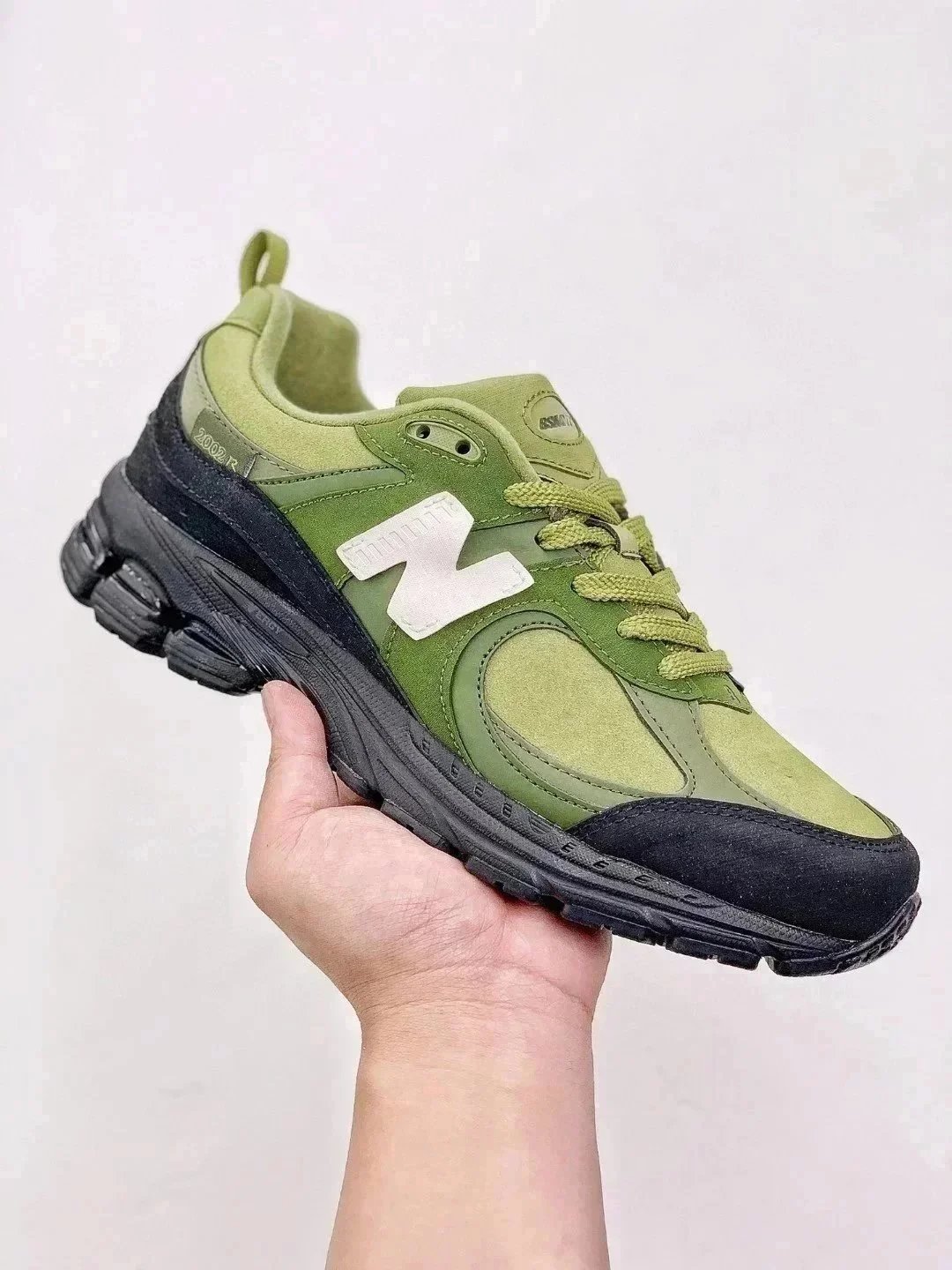 New Balance Sneakers 2002R — 07