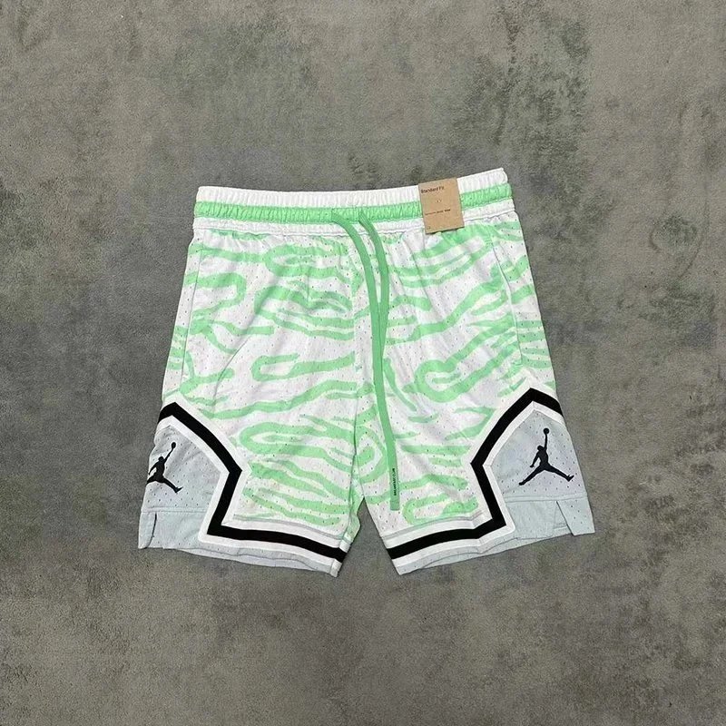 Tiger pattern white