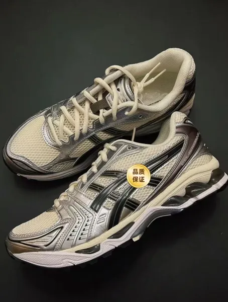 Asics Gel-Nimbus 20 Silver/Black Running Shoes - 10