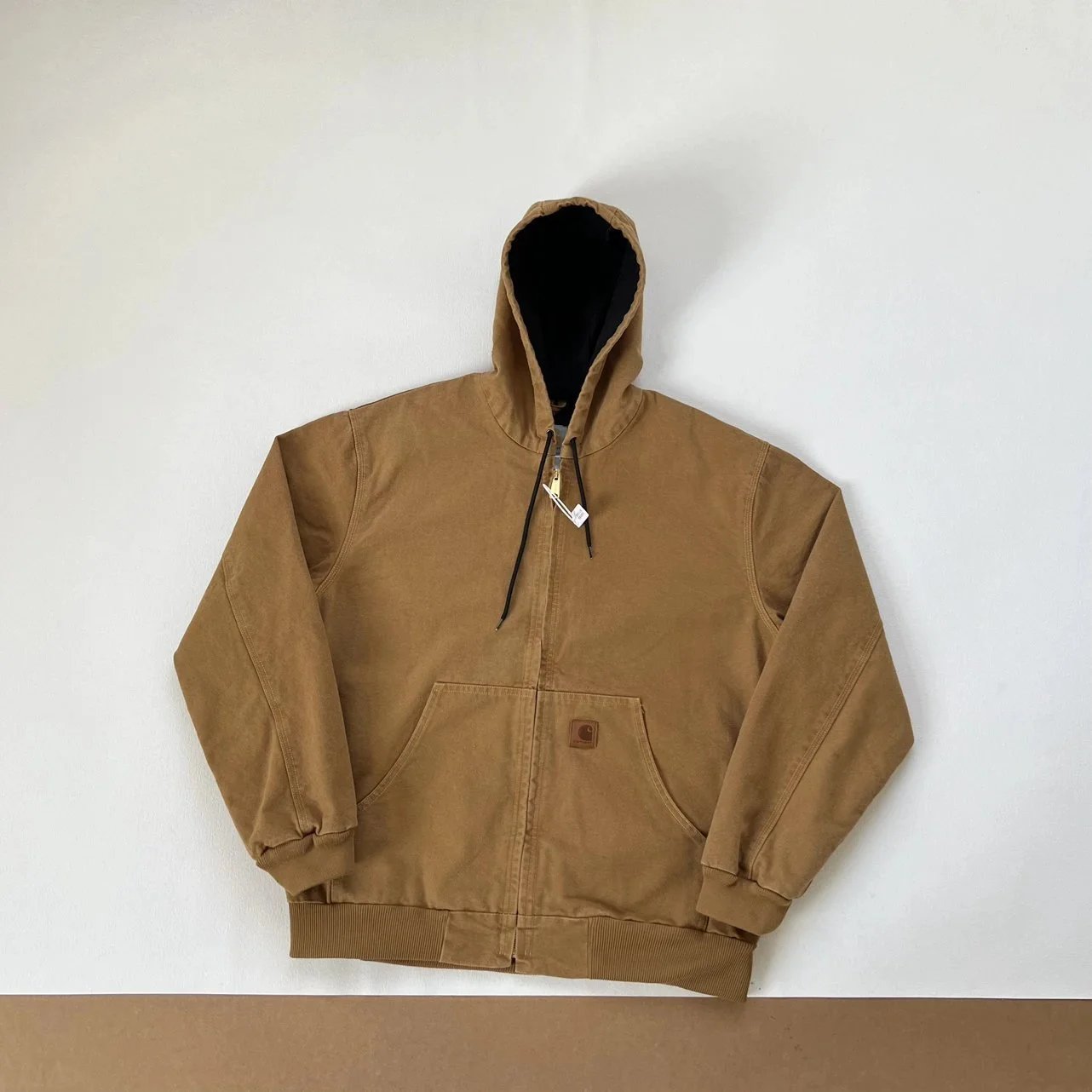 Hooded Jacket Distressed Retro Style photo 6