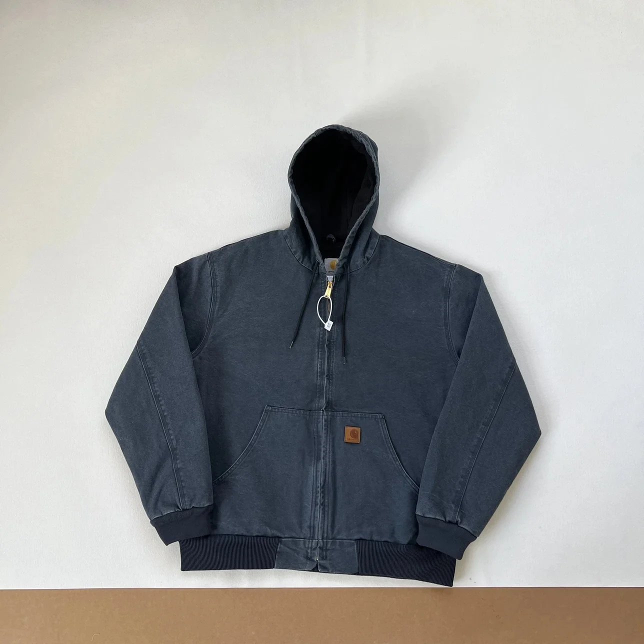 Hooded Jacket Distressed Retro Style photo 4