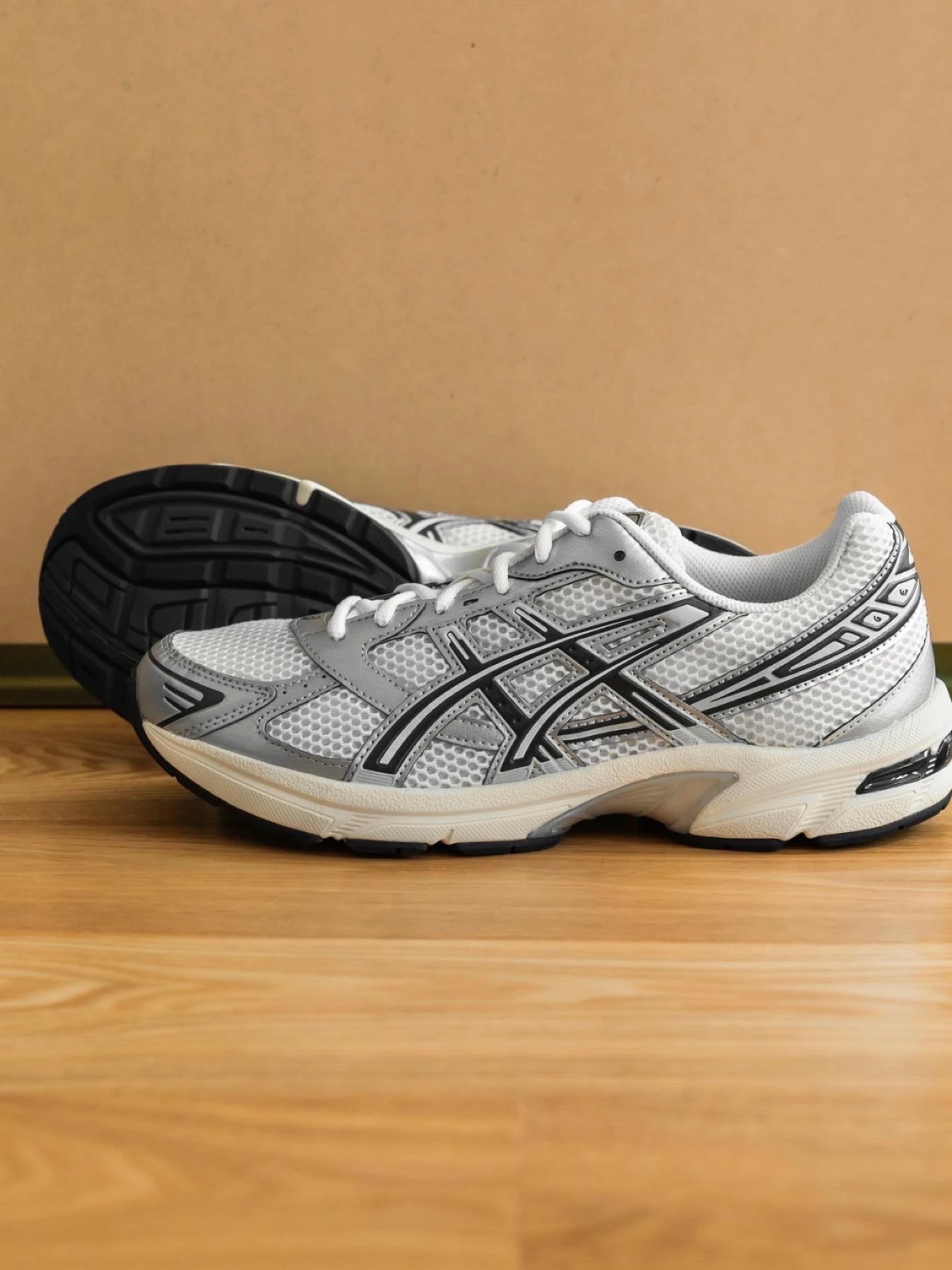 Asics Gel-1130 Black Silver Running Shoes - 22