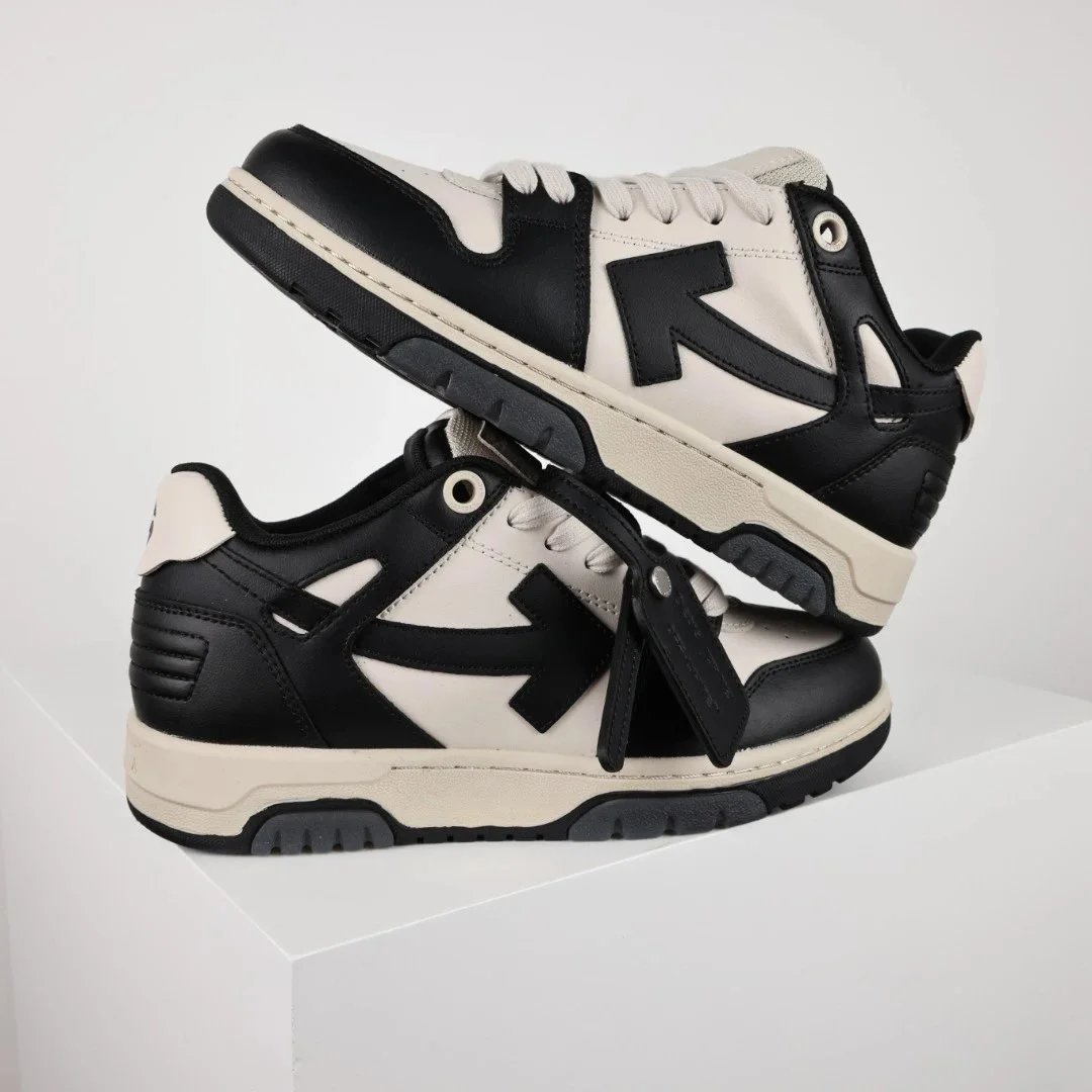 Off-White Diagonal Arrow Low White Pink Sneakers - 15
