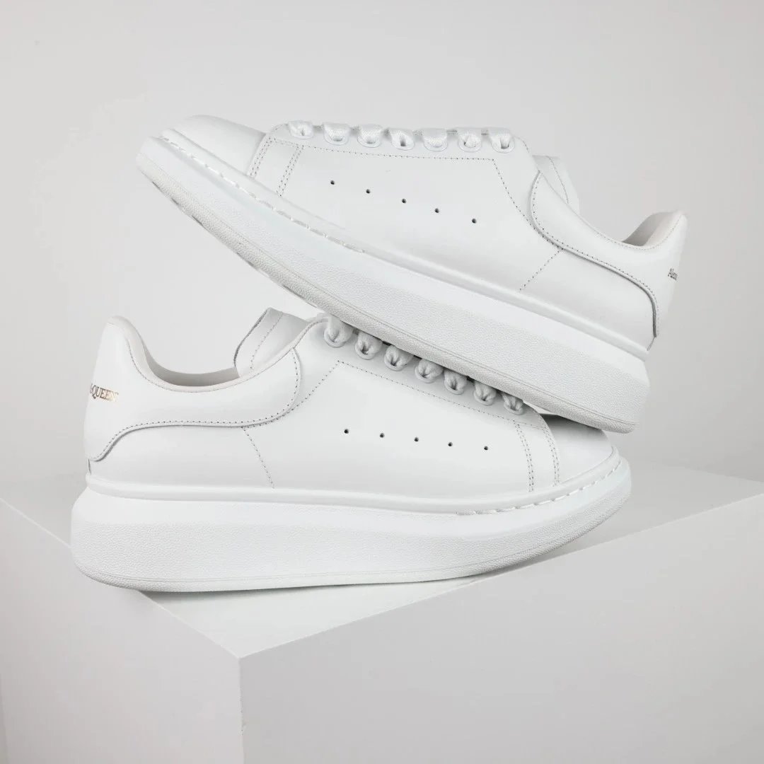 Alexander McQueen Oversized Sneaker Black and White Chunky Sneakers - 3