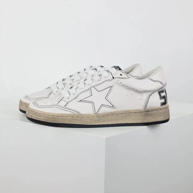 Golden Goose Sneakers Super-Star low-top star product detail image 9