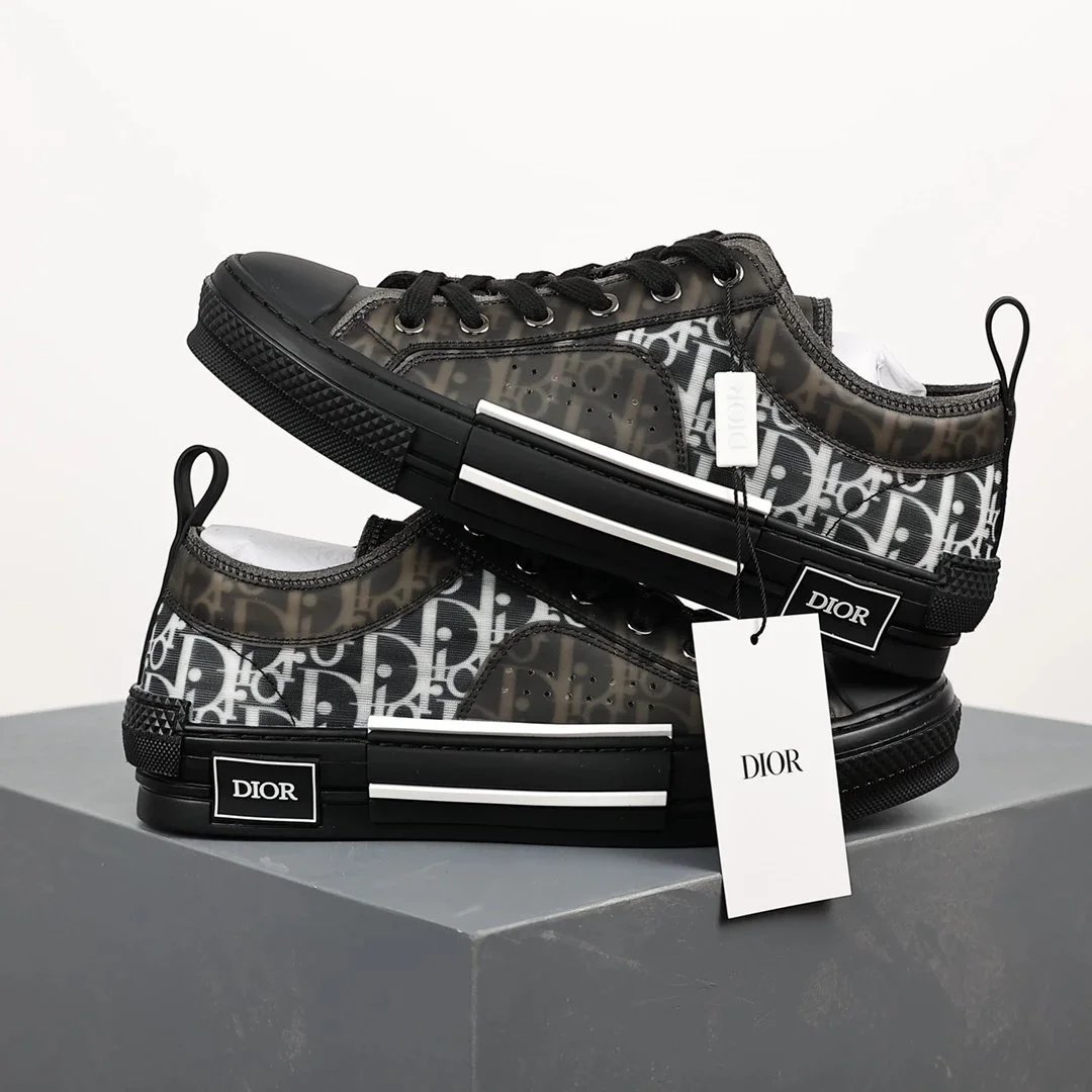 Dior B23 High-Top Sneakers Navy and White Oblique Print Sneakers - 23