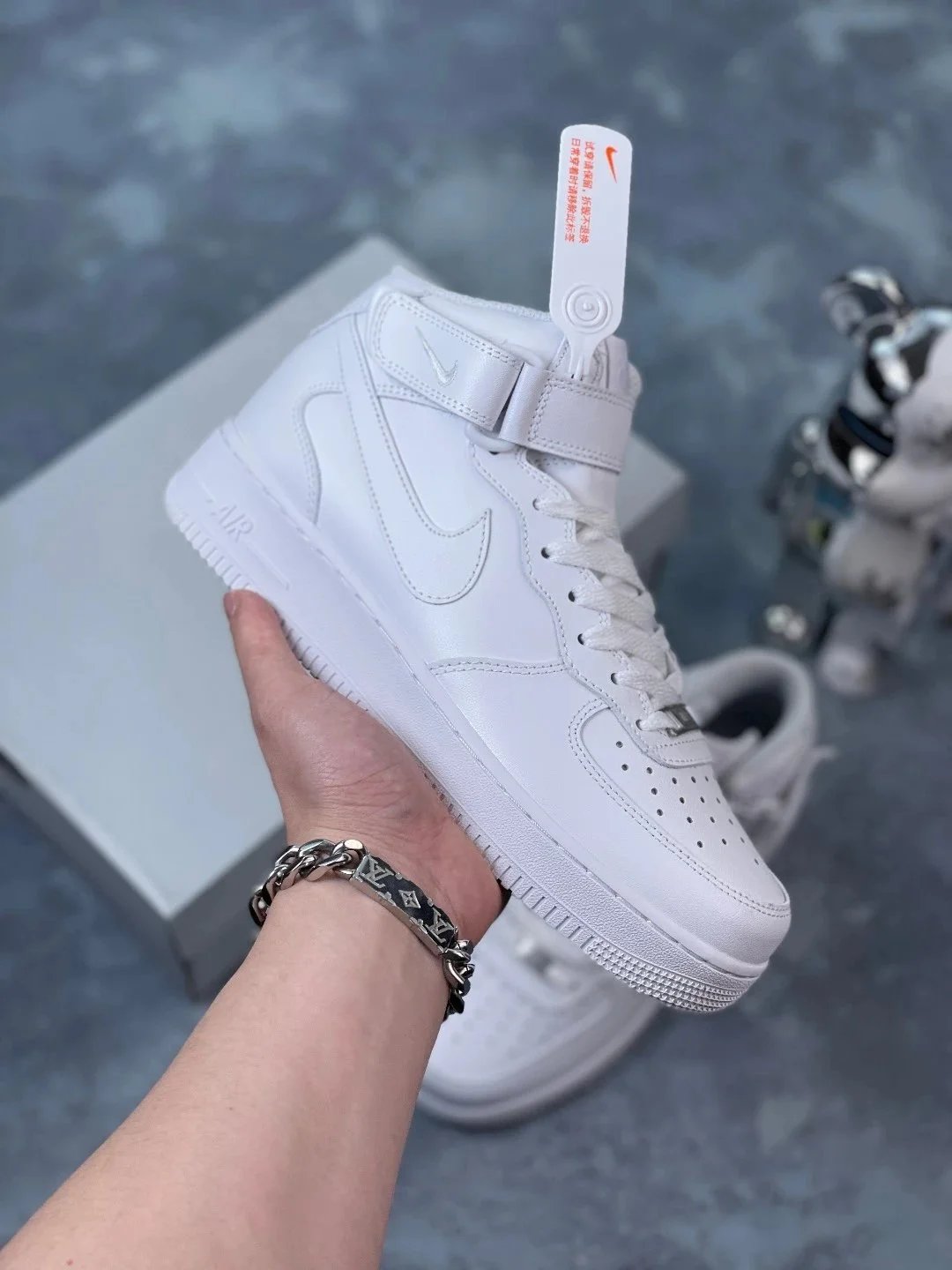 Nike Air Force 1 Mid '07 White Sneakers