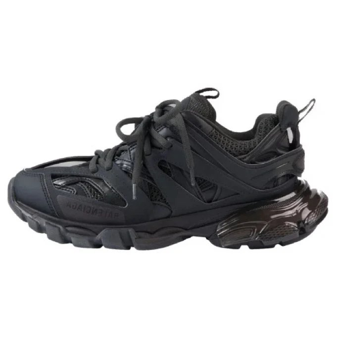 647742W3BM21000 track carbon black