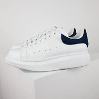 12-MK White and Deep Blue Tail (G)