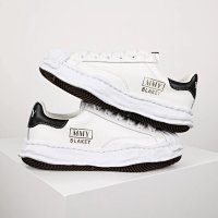 24-Three-color all-white black-skin tail with gold label