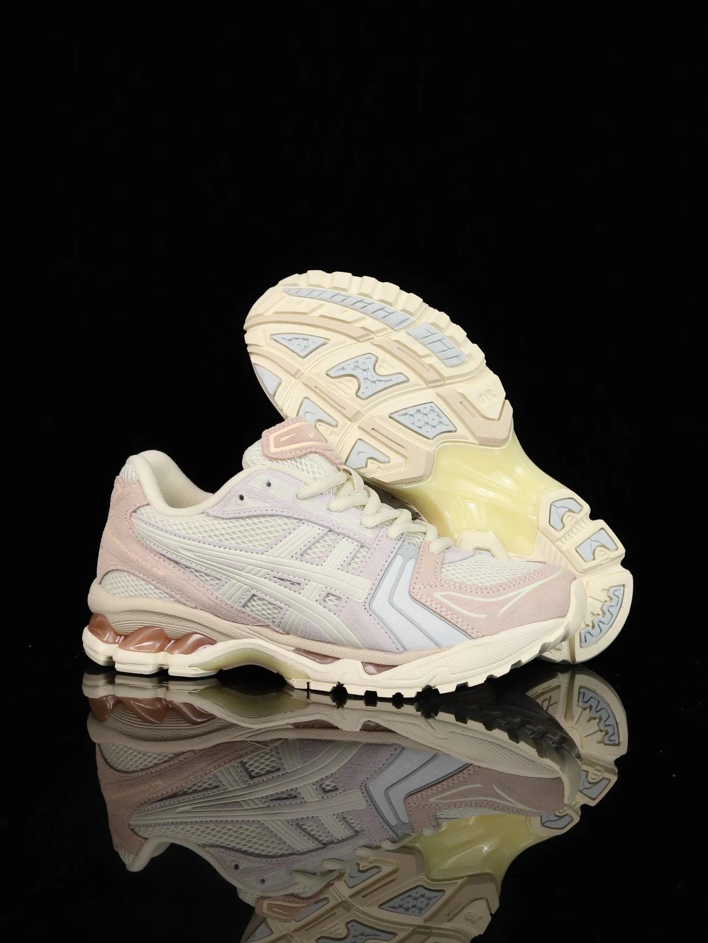 Asics Gel-Kayano 14 Cream Pink