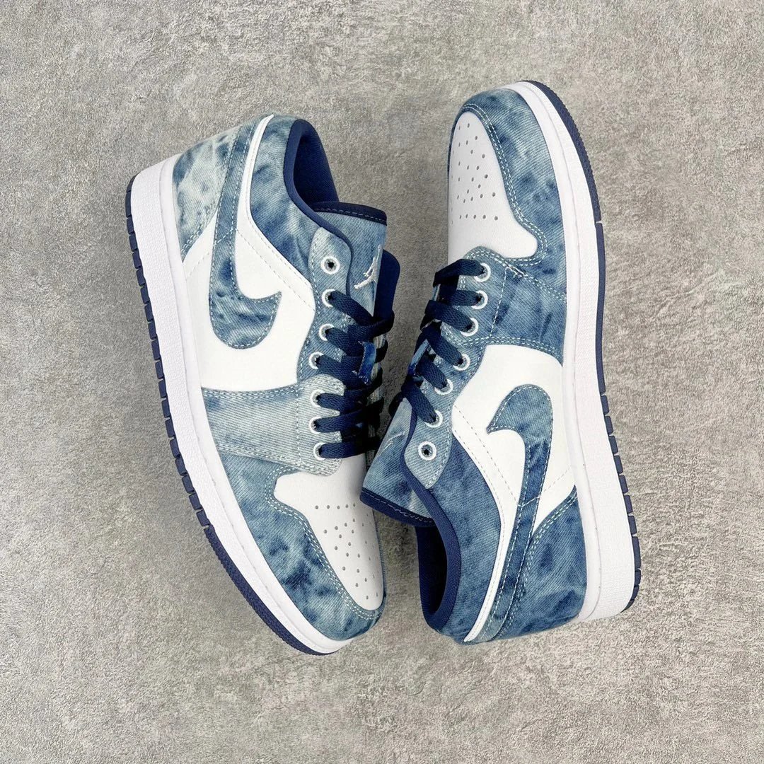 Nike Air Jordan 1 Low SE Neutral Beige Sneakers - 7