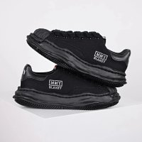 10-Three-color all-black printed label