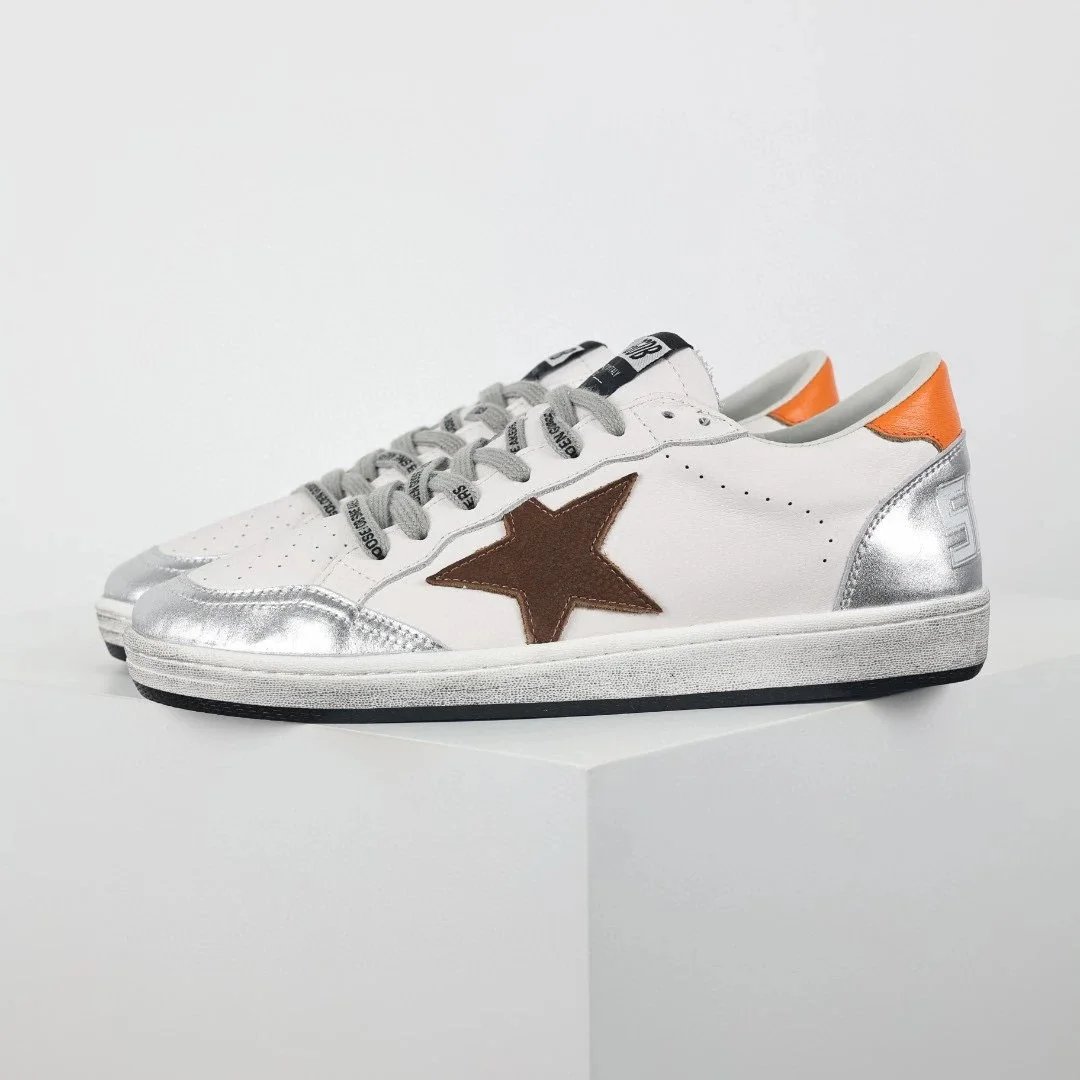 37 Silver Brown Star Orange Tail 58 Small Dirty Shoes