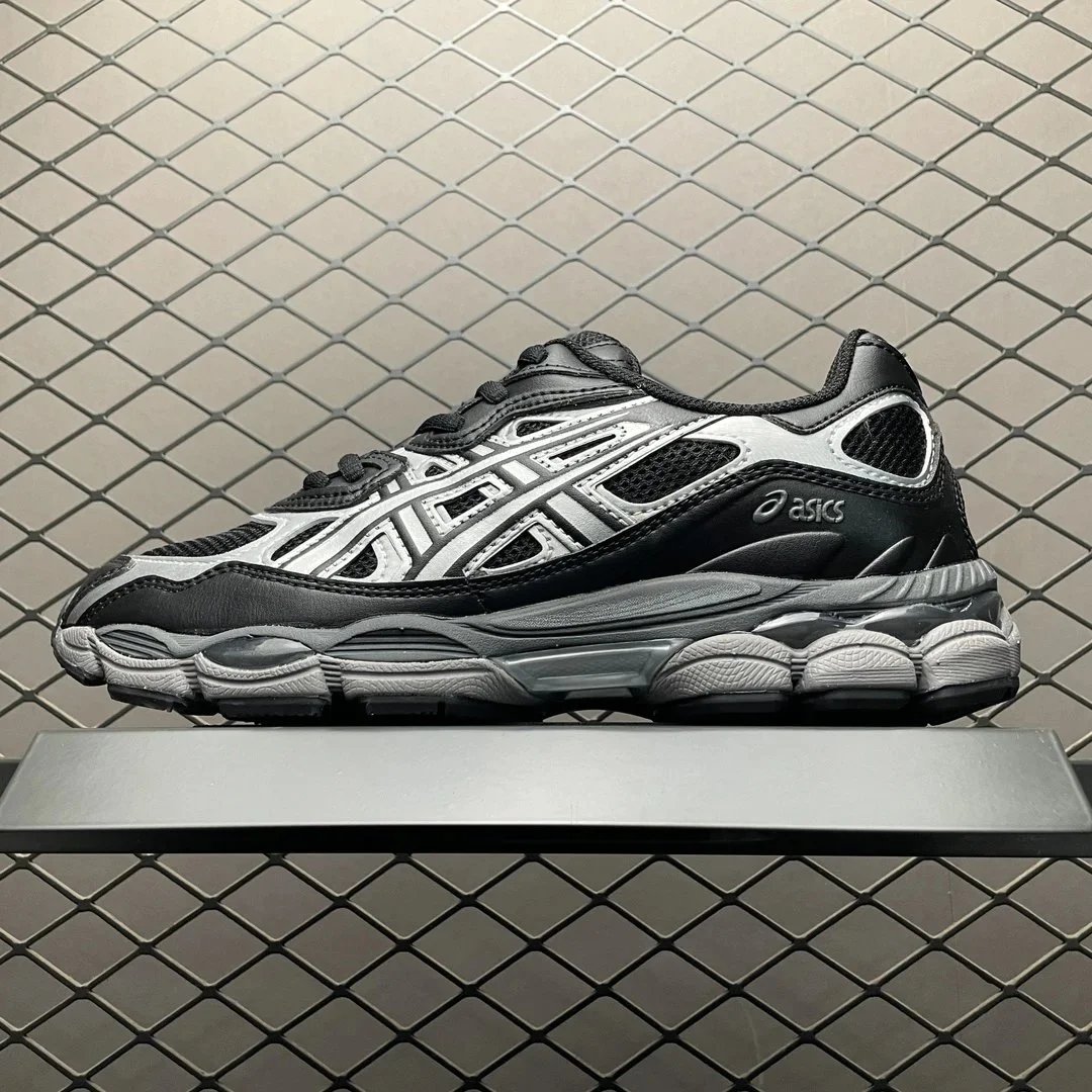 Asics Gel-NYC Black Silver