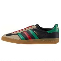 14-ADGC black red green tail