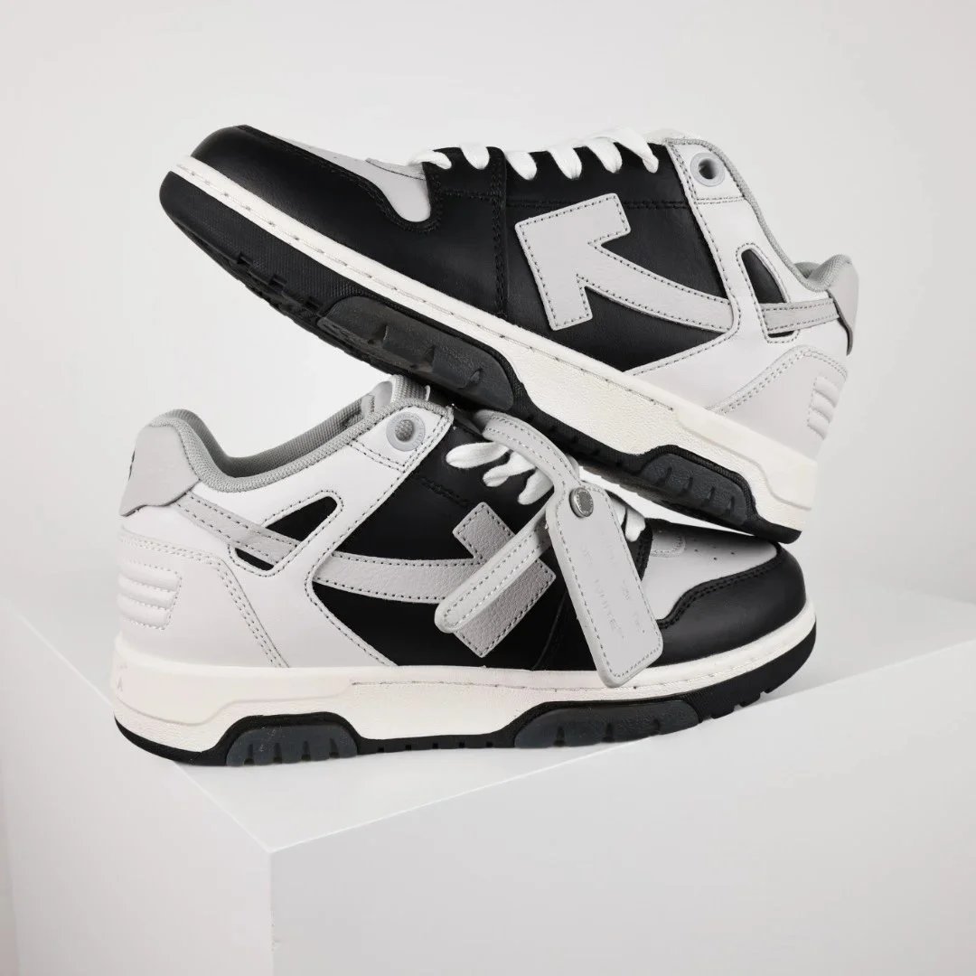 Off-White Diagonal Arrow Low White Pink Sneakers - 22