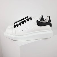 16-MK all-white black shoelaces with a black heel (G)