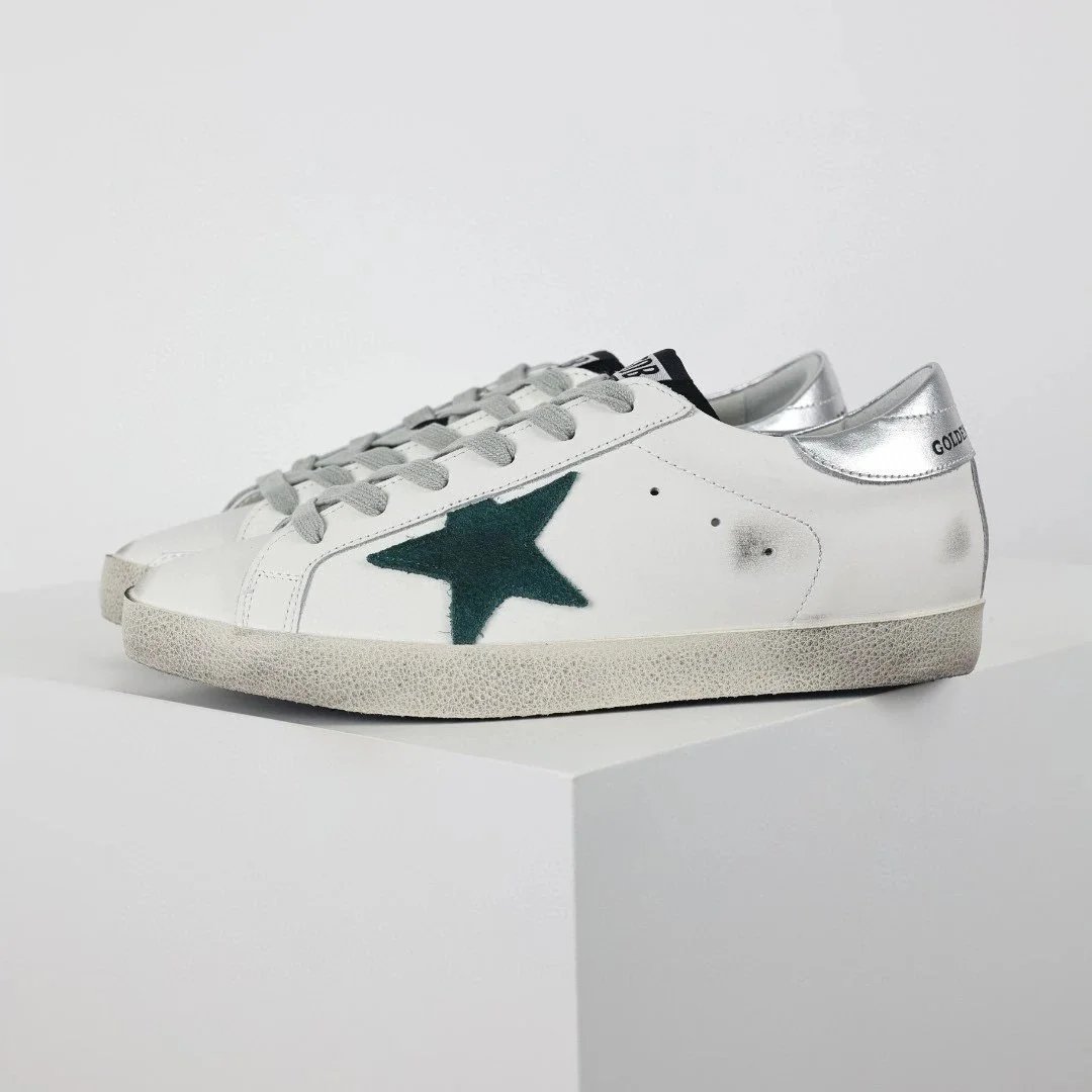 11- Green Star Silver Tail Dirty Shoes