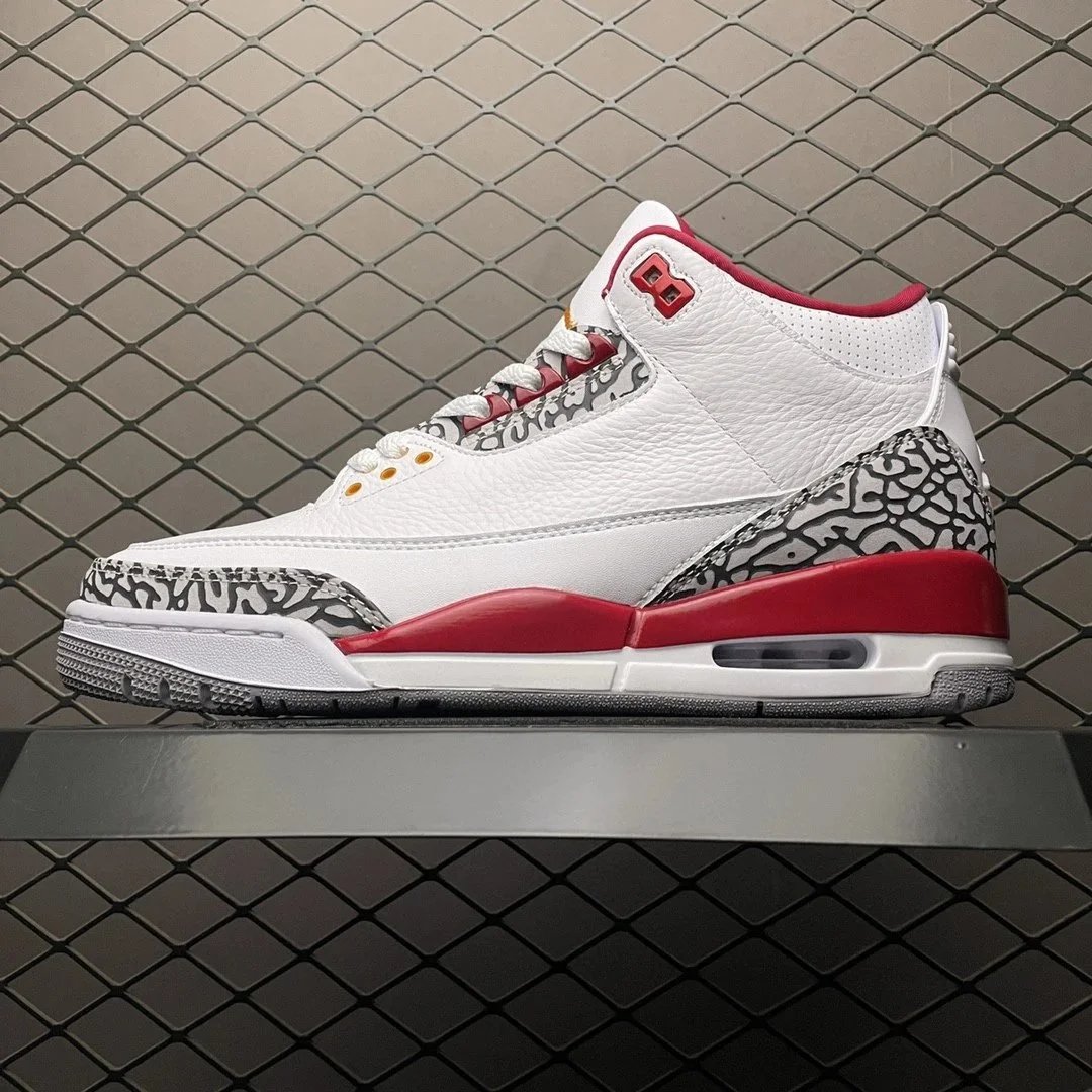 Air Jordan 3 Retro 'Mocha' Sneakers - 7
