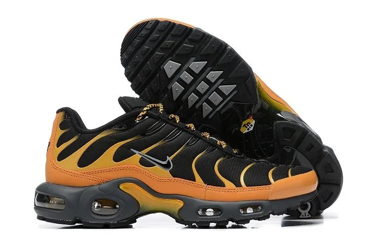 Nike Air Max Plus TN Orange Flame Sneakers