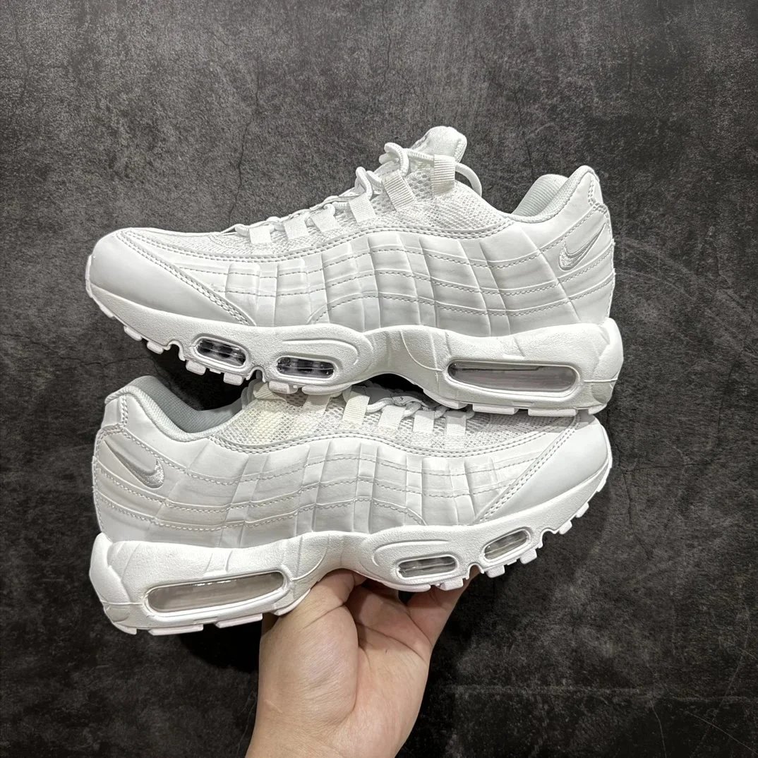 Nike Air Max 95 Black with Blue Swoosh Sneakers - 7