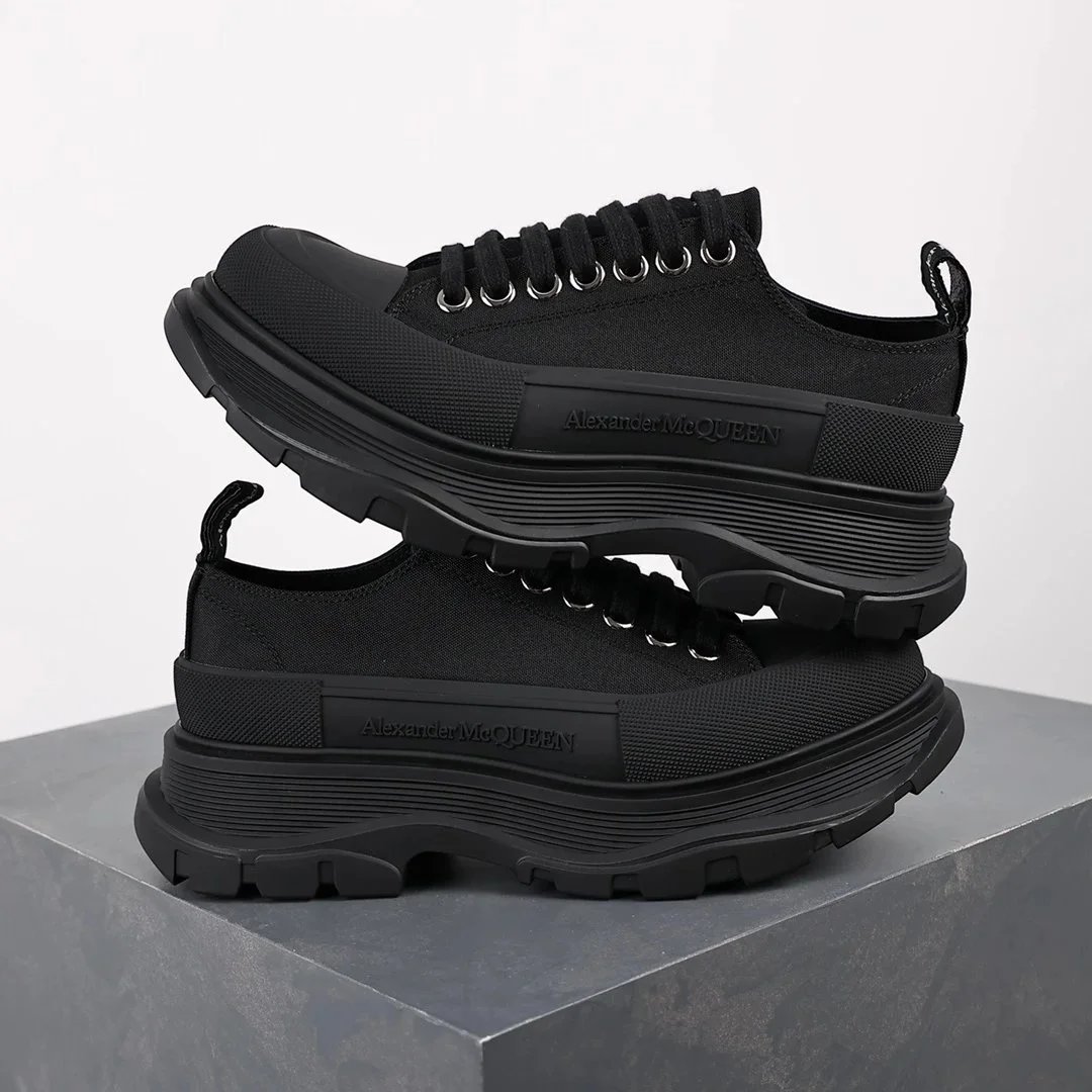 Alexander McQueen Oversized Sneaker Black and White Chunky Sneakers - 19