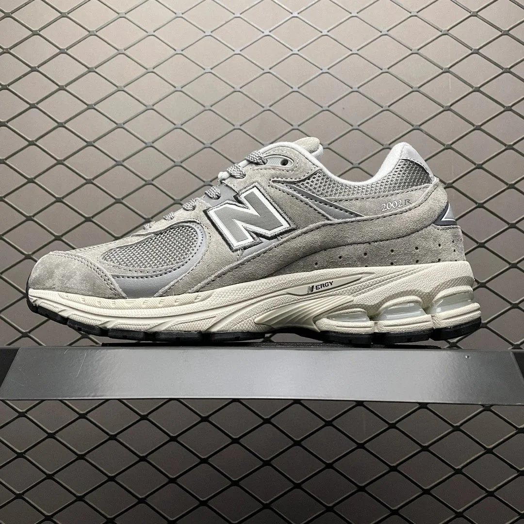 New Balance 2002R Gray Black Running Shoes - 12