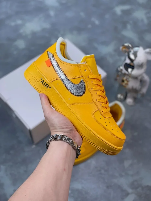 Nike Sneakers Air Force 1 Low with exposed-foam and zip-tie design product detail image 7