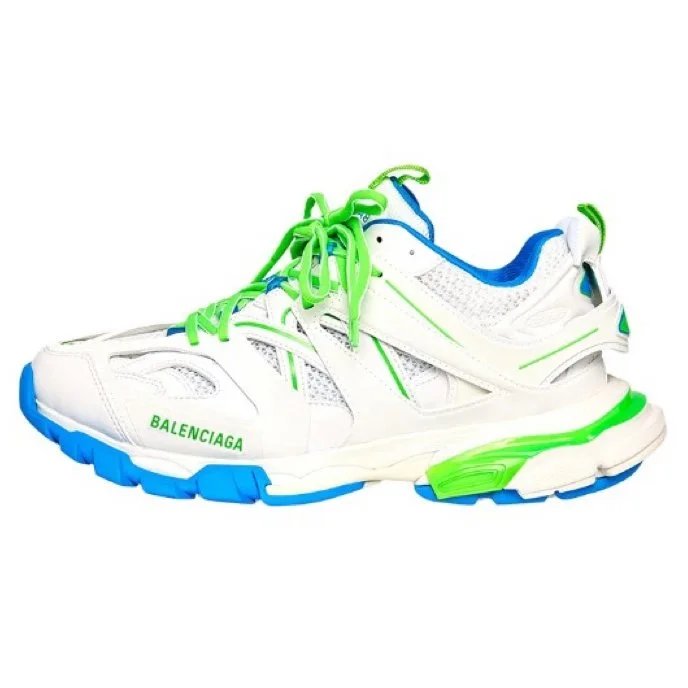 542023W3AC49034 track with white, blue, and green stripes