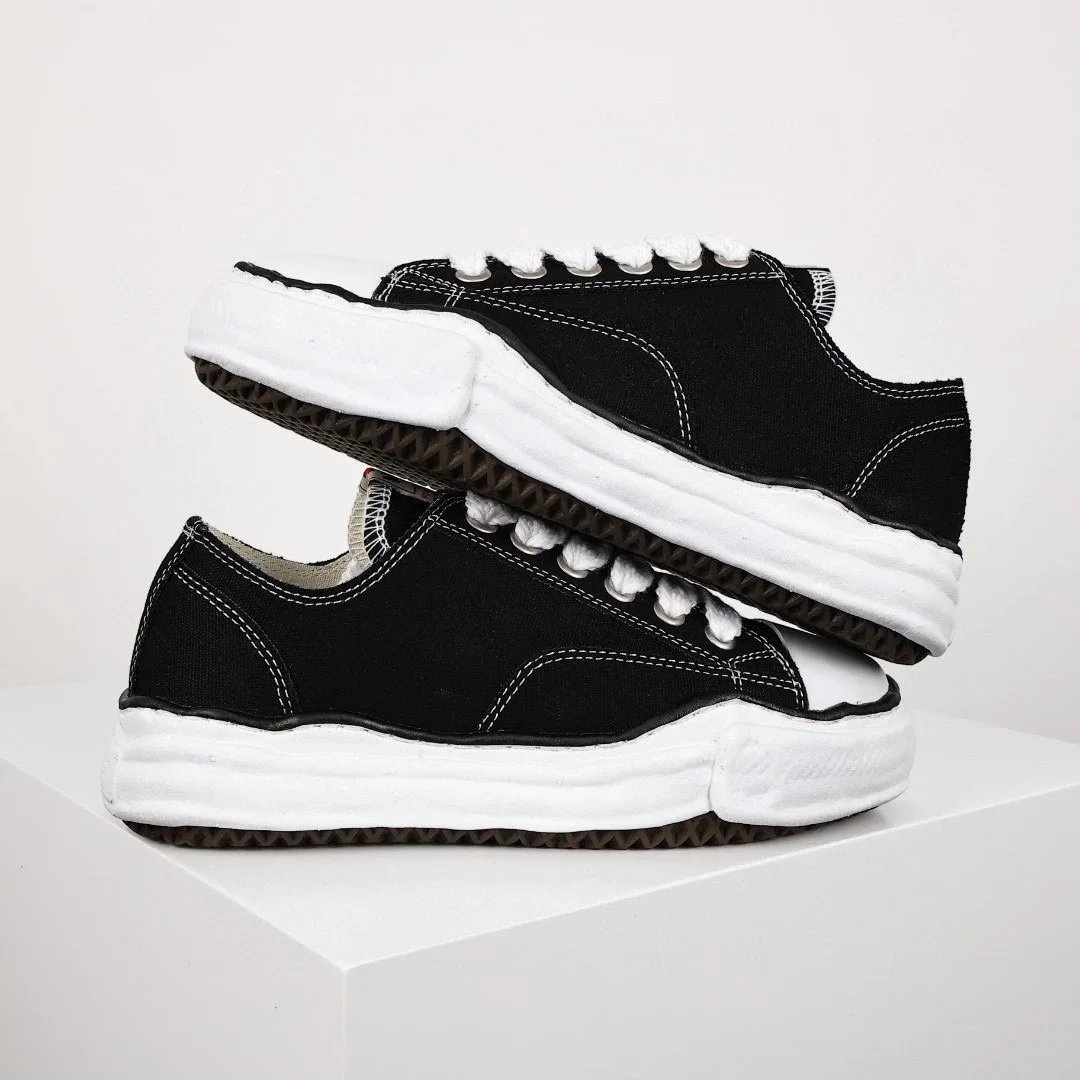 Maison Mihara Yasuhiro Blakey Low Black Gold