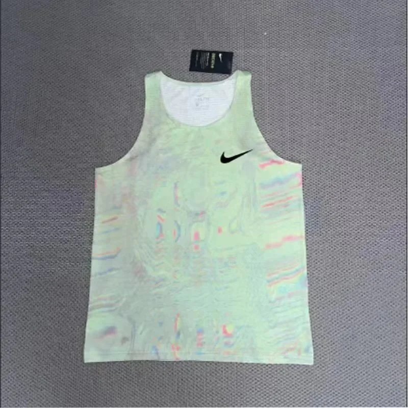 Nike Matching Sets Patterned running top and reflective shorts set — Light green vest