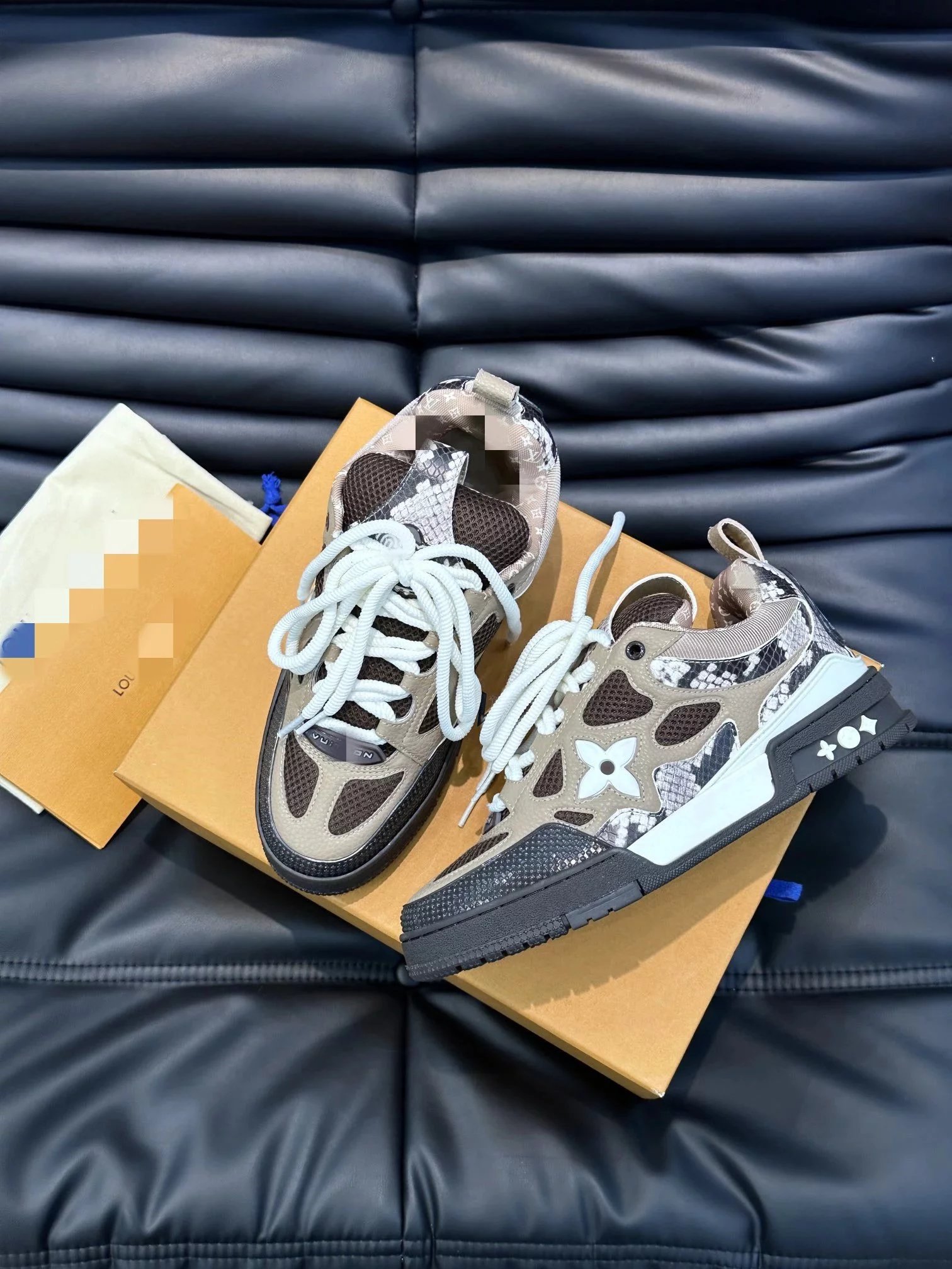Product view 14