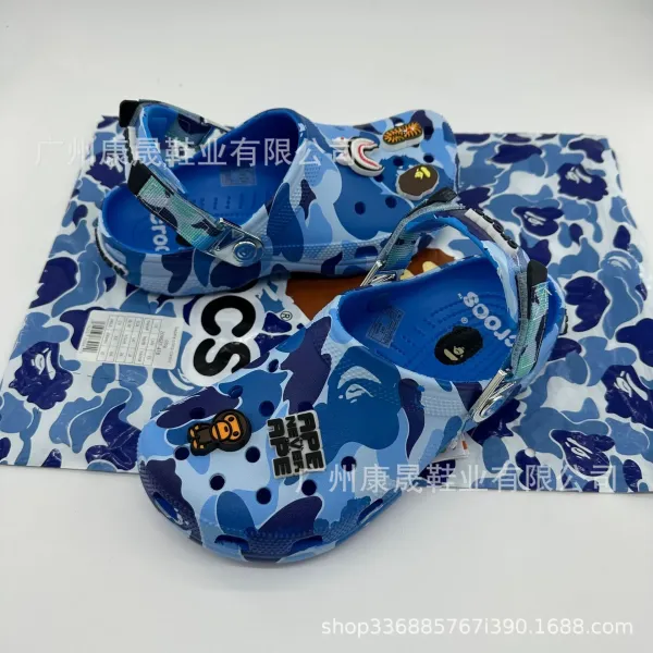 Crocs x A Bathing Ape Classic Clog Pink Camo Print Sandals - 13