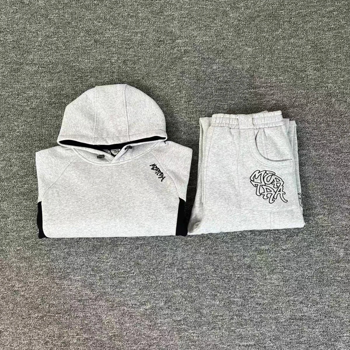 Design Logo Sweatpants Gray with Black Accents Sweatpants - 7