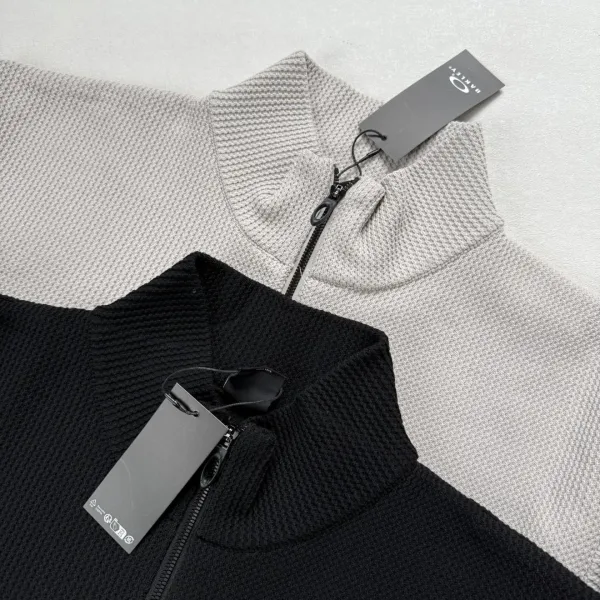 Oakley Half-Zip Knit Sweater Gray - 12