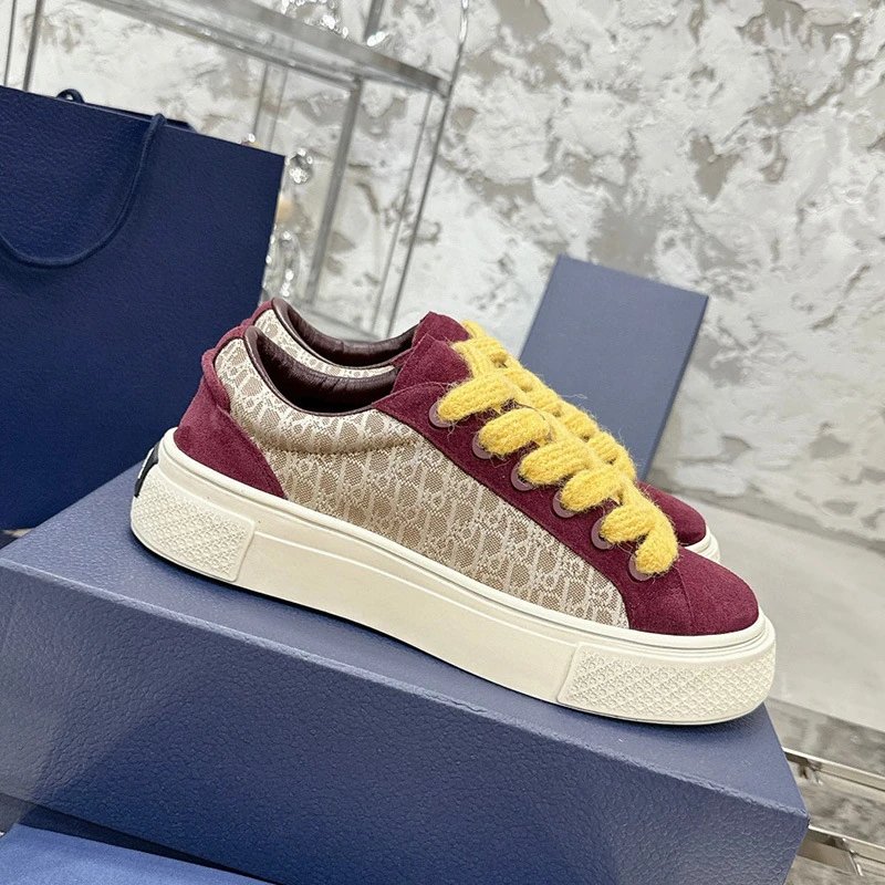 Dior B23 Oblique Low-Top Beige Sneakers - 26
