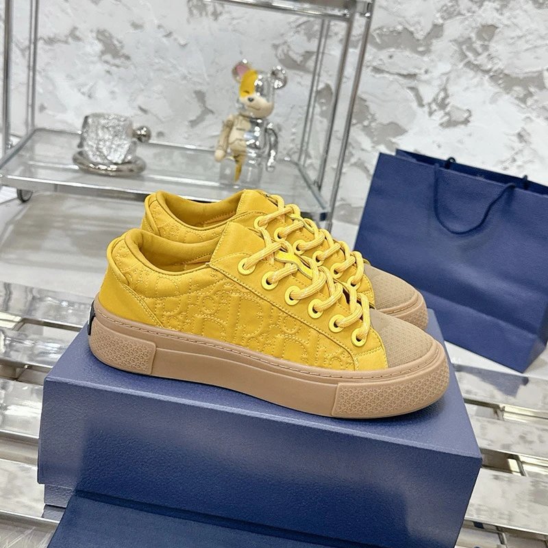 Dior B23 Oblique Low-Top Beige Sneakers - 18