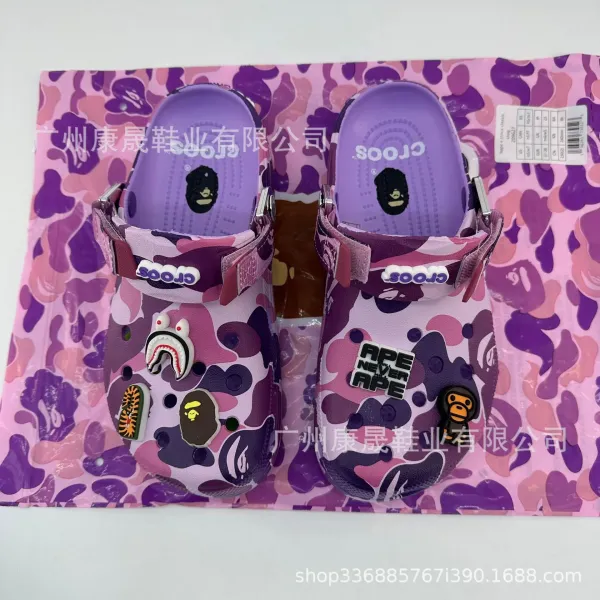 Crocs x A Bathing Ape Classic Clog Pink Camo Print Sandals - 19