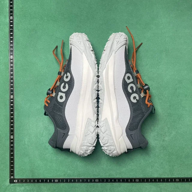 Nike Sneakers ACG Mountain Fly Low 2 product detail image 99