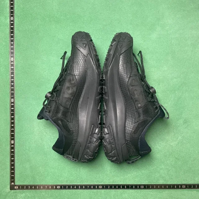 Nike Sneakers ACG Mountain Fly Low 2 product detail image 3