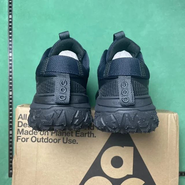 Nike Sneakers ACG Mountain Fly Low 2 product detail image 8