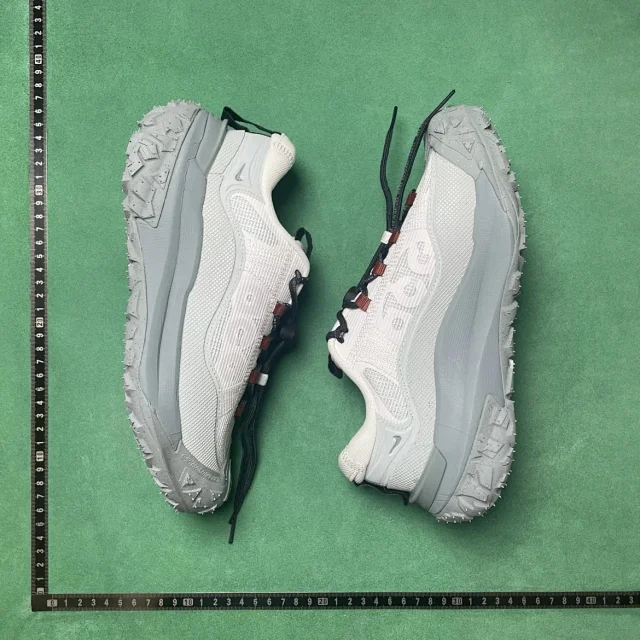 Nike Sneakers ACG Mountain Fly Low 2 product detail image 24