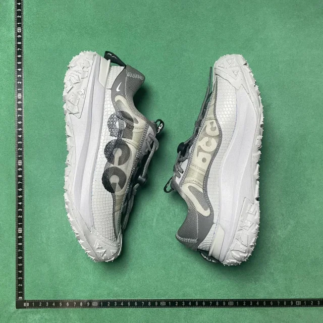 Nike Sneakers ACG Mountain Fly Low 2 product detail image 93