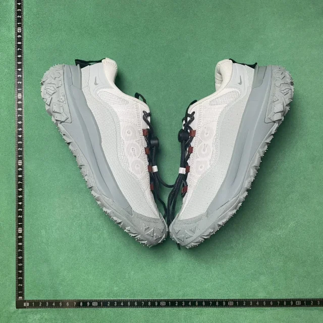 Nike Sneakers ACG Mountain Fly Low 2 product detail image 23