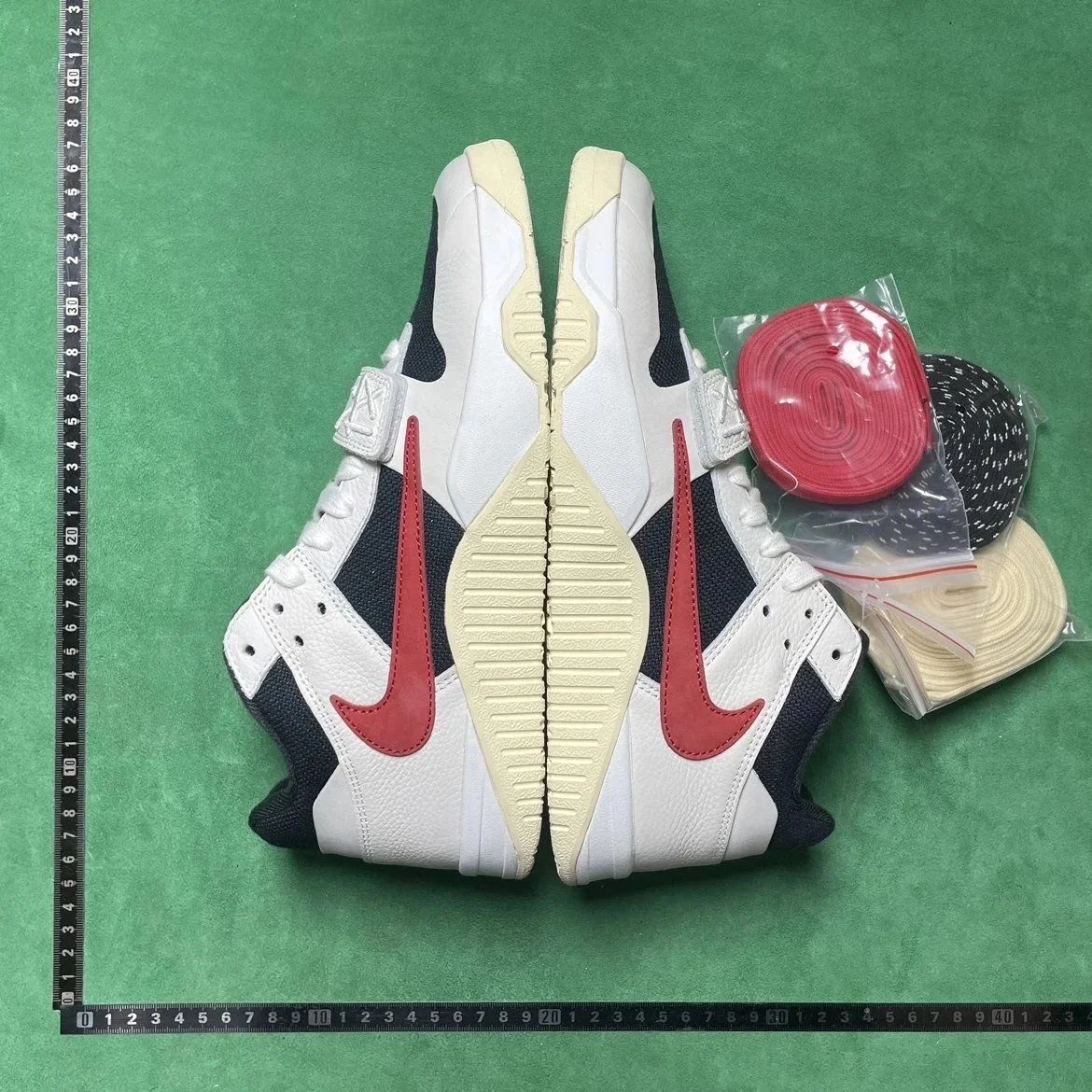 15号背带黑红FZ8117 101